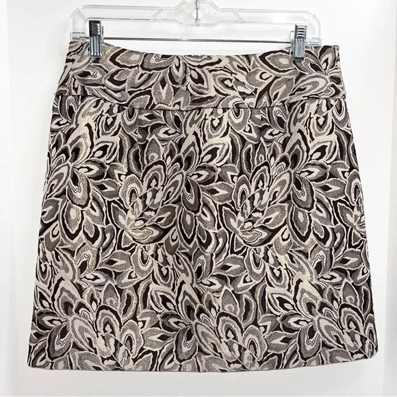 Ann Taylor LOFT skirt, brown/cream/gold metallic print, zipper on side, lined - Picture 4 of 9